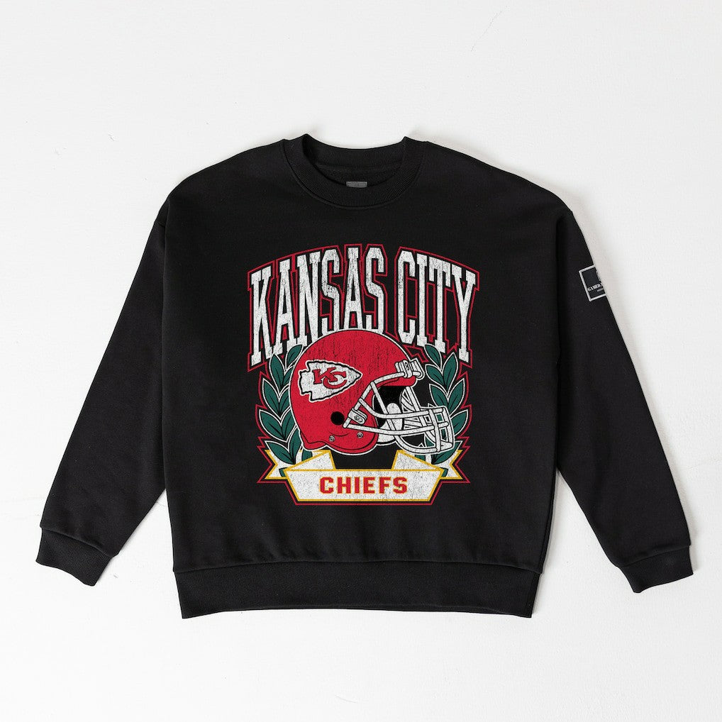 Kansas City Chiefs Gameday Couture Women's Oversized Victory Lane Black Label Premium Fleece Sweatshirt - Black - NFL