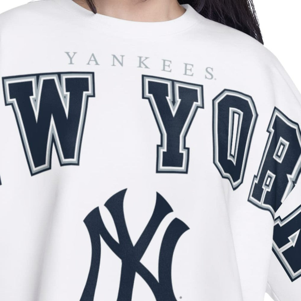 New York Yankees G-III 4Her by Carl Banks Women's Bleachers Cropped Pullover Sweatshirt Outlet
