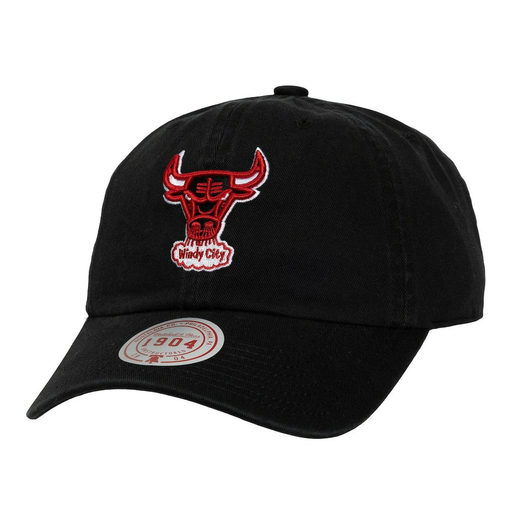 Mitchell & Ness Chicago Bulls Hardwood Classics 1904 Adjustable Hat Black