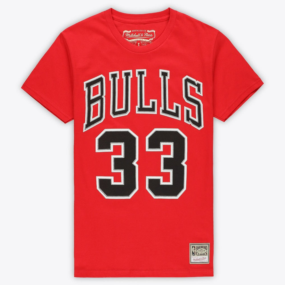 Mitchell & Ness Scottie Pippen Chicago Bulls Unisex Hardwood Classics Name & Number T-Shirt Red