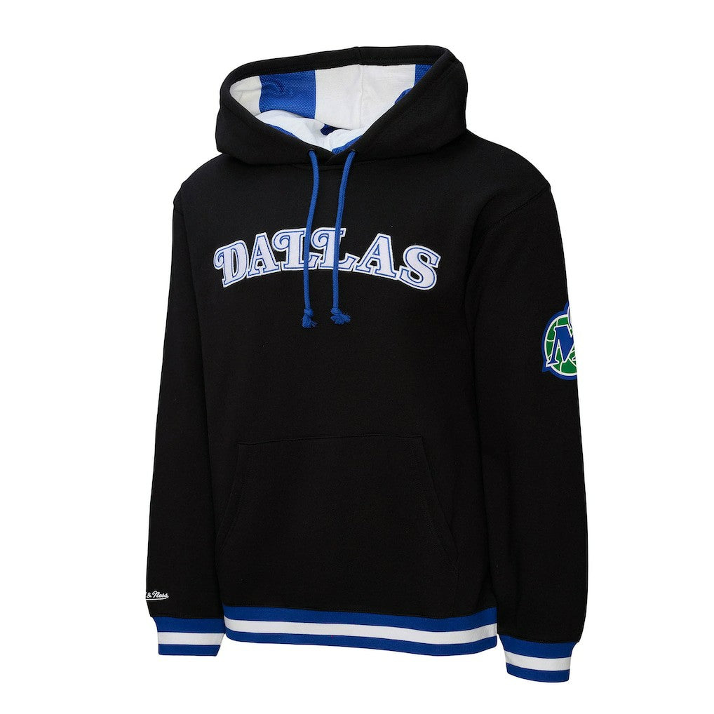 Mitchell & Ness Dallas Mavericks Hardwood Classics Nights Playmaker Fleece Hoodie Black