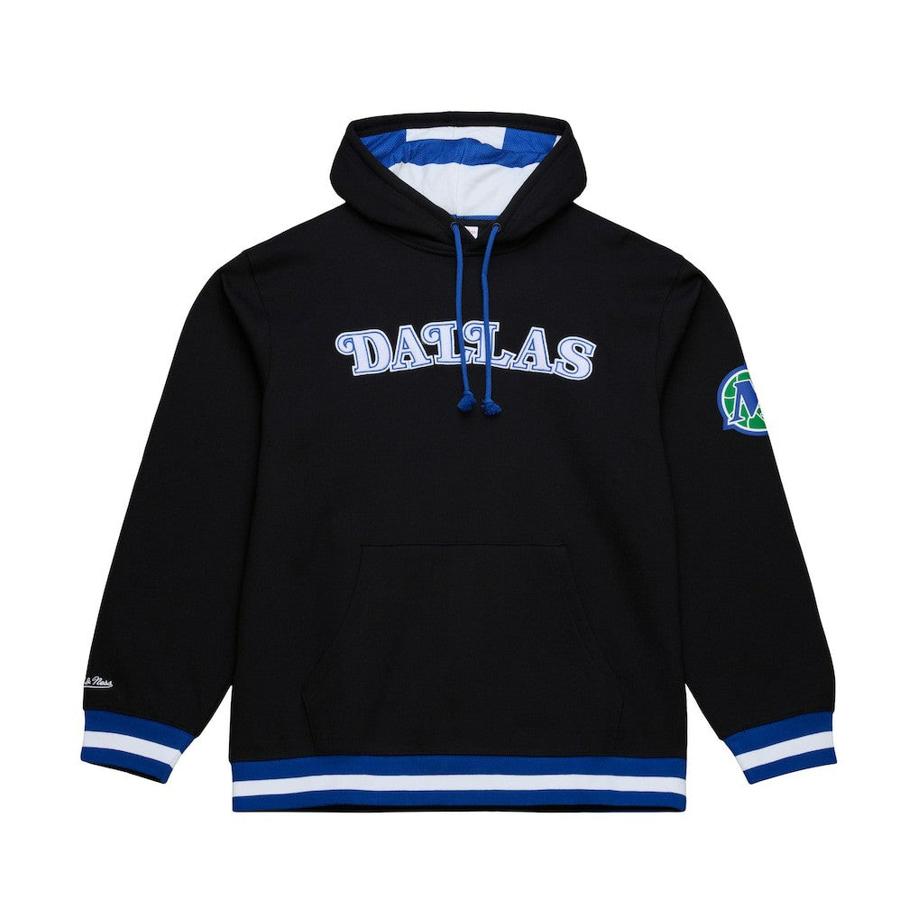 Mitchell & Ness Dallas Mavericks Hardwood Classics Nights Playmaker Fleece Hoodie Black
