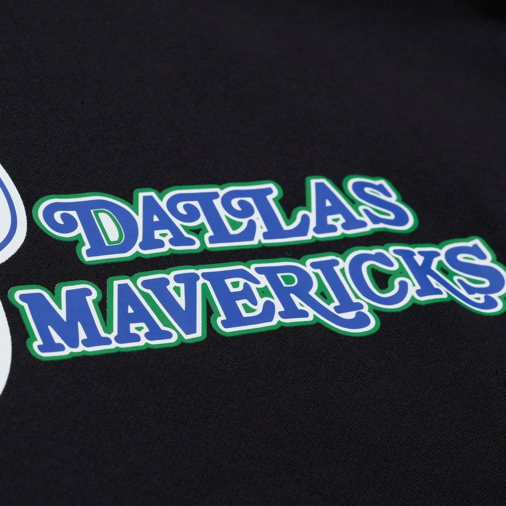 Mitchell & Ness Dallas Mavericks Hardwood Classics Nights Playmaker Fleece Hoodie Black