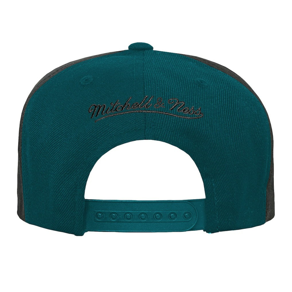 Philadelphia Eagles Youth Team Mascot Snapback Hat - White - Mitchell & Ness