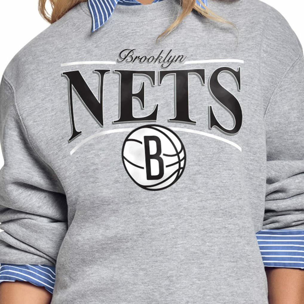 Brooklyn Nets Starter Women's Arch Stripe Fleece Crewneck Sweatshirt Gray