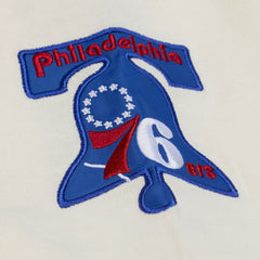 Mitchell & Ness Philadelphia 76ers Hardwood Classics Chainstitch Premium T-Shirt Cream