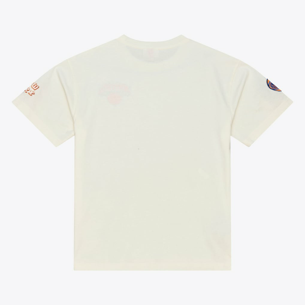 Mitchell & Ness New York Knicks Hardwood Classics Chainstitch Premium T-Shirt Cream
