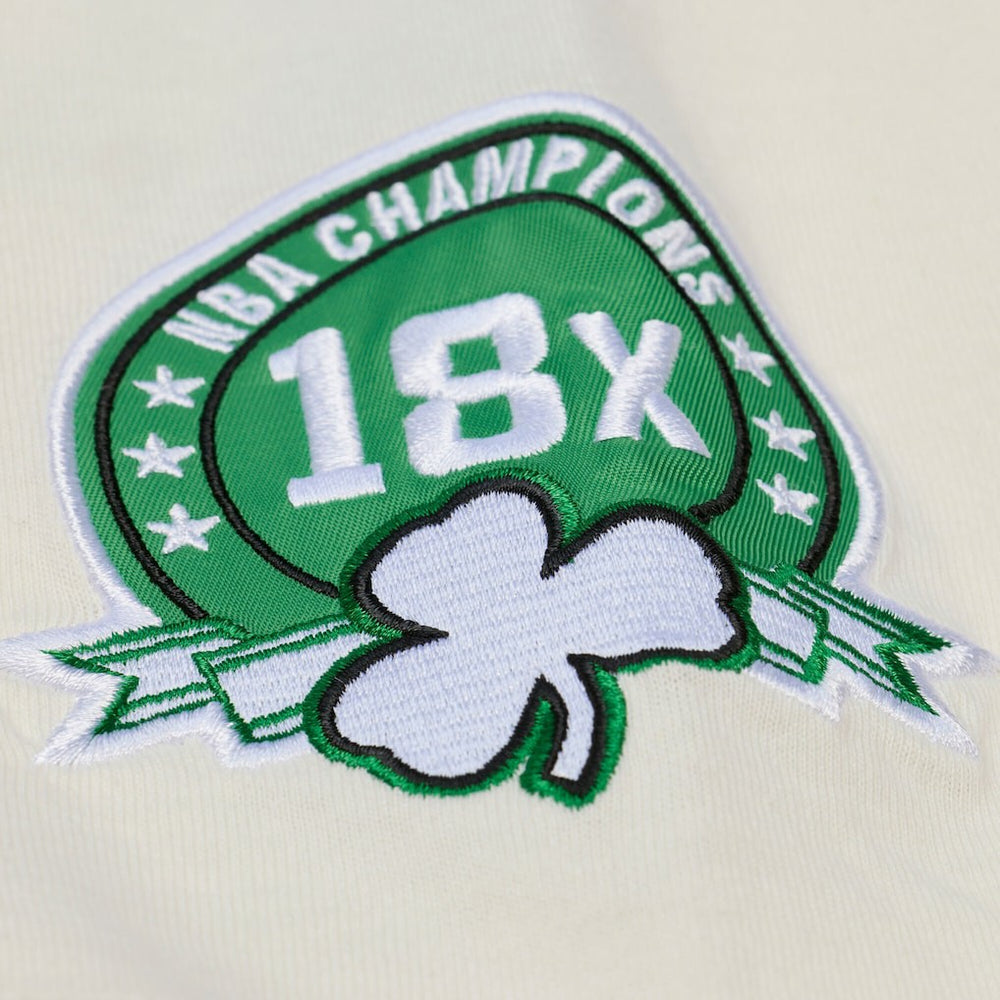 Mitchell & Ness Boston Celtics Hardwood Classics Chainstitch Premium T-Shirt Cream