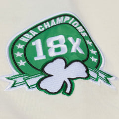 Mitchell & Ness Boston Celtics Hardwood Classics Chainstitch Premium T-Shirt Cream