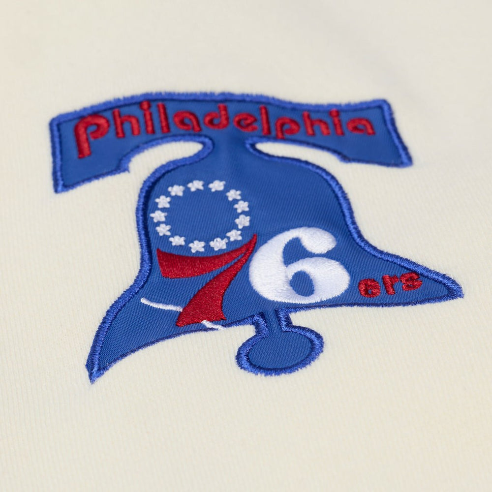 Mitchell & Ness Philadelphia 76ers Hardwood Classics Chainstitch Premium Fleece Hoodie Cream