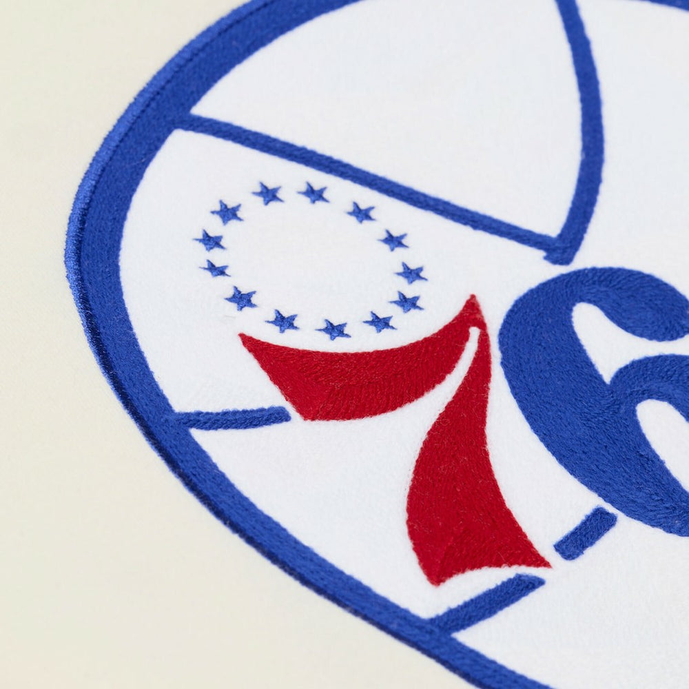 Mitchell & Ness Philadelphia 76ers Hardwood Classics Chainstitch Premium Fleece Hoodie Cream