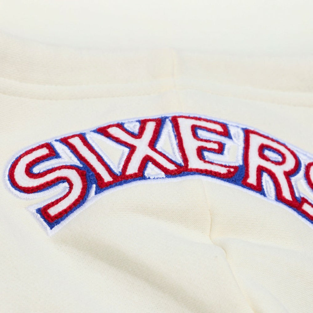 Mitchell & Ness Philadelphia 76ers Hardwood Classics Chainstitch Premium Fleece Hoodie Cream