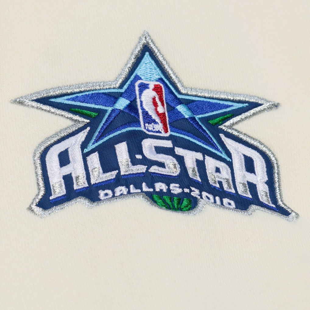 Mitchell & Ness Dallas Mavericks Hardwood Classics Chainstitch Premium Fleece Hoodie Cream