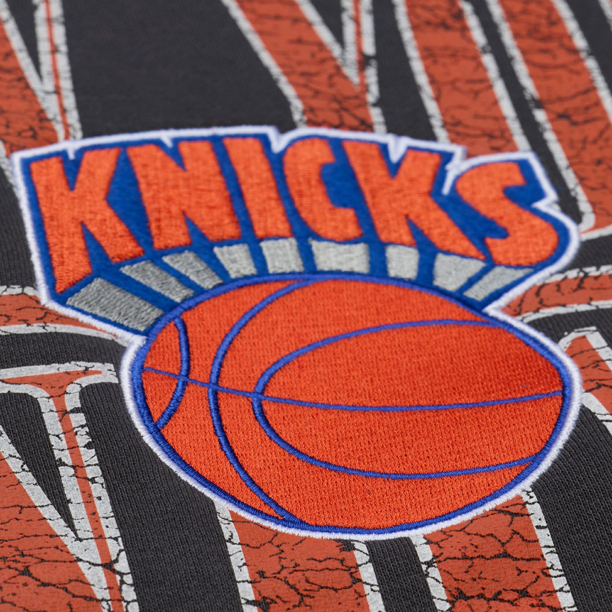 Mitchell & Ness New York Knicks NBA Downtown Collection Fleece Sweatshirt Black
