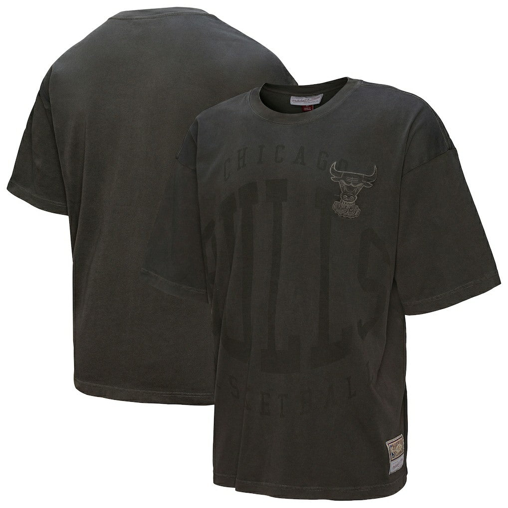 Mitchell & Ness Chicago Bulls Downtown Collection Premium T-Shirt Black