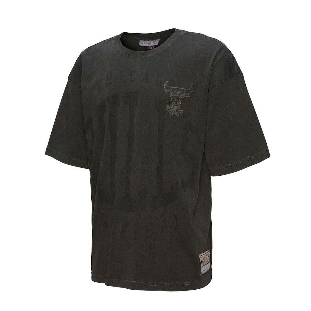 Mitchell & Ness Chicago Bulls Downtown Collection Premium T-Shirt Black