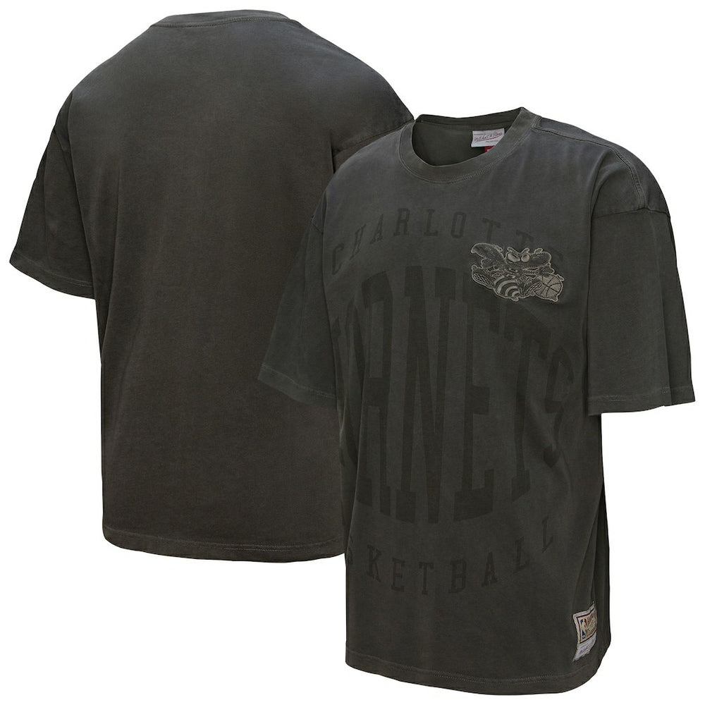 Mitchell & Ness Charlotte Hornets Downtown Collection Premium T-Shirt Black