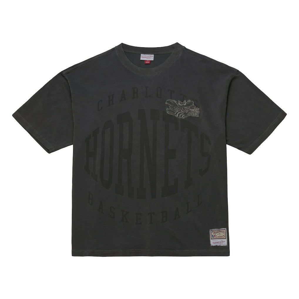 Mitchell & Ness Charlotte Hornets Downtown Collection Premium T-Shirt Black