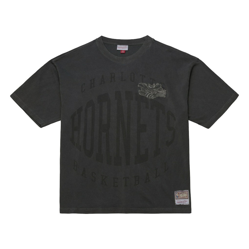 Mitchell & Ness Charlotte Hornets Downtown Collection Premium T-Shirt Black
