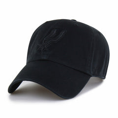 47 brand San Antonio Spurs '47 Black on Black Clean Up Adjustable Hat