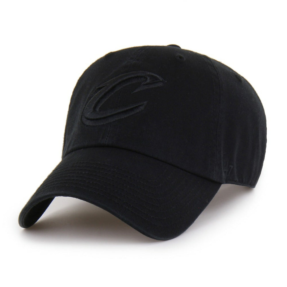 47 brand Cleveland Cavaliers '47 Black on Black Clean Up Adjustable Hat