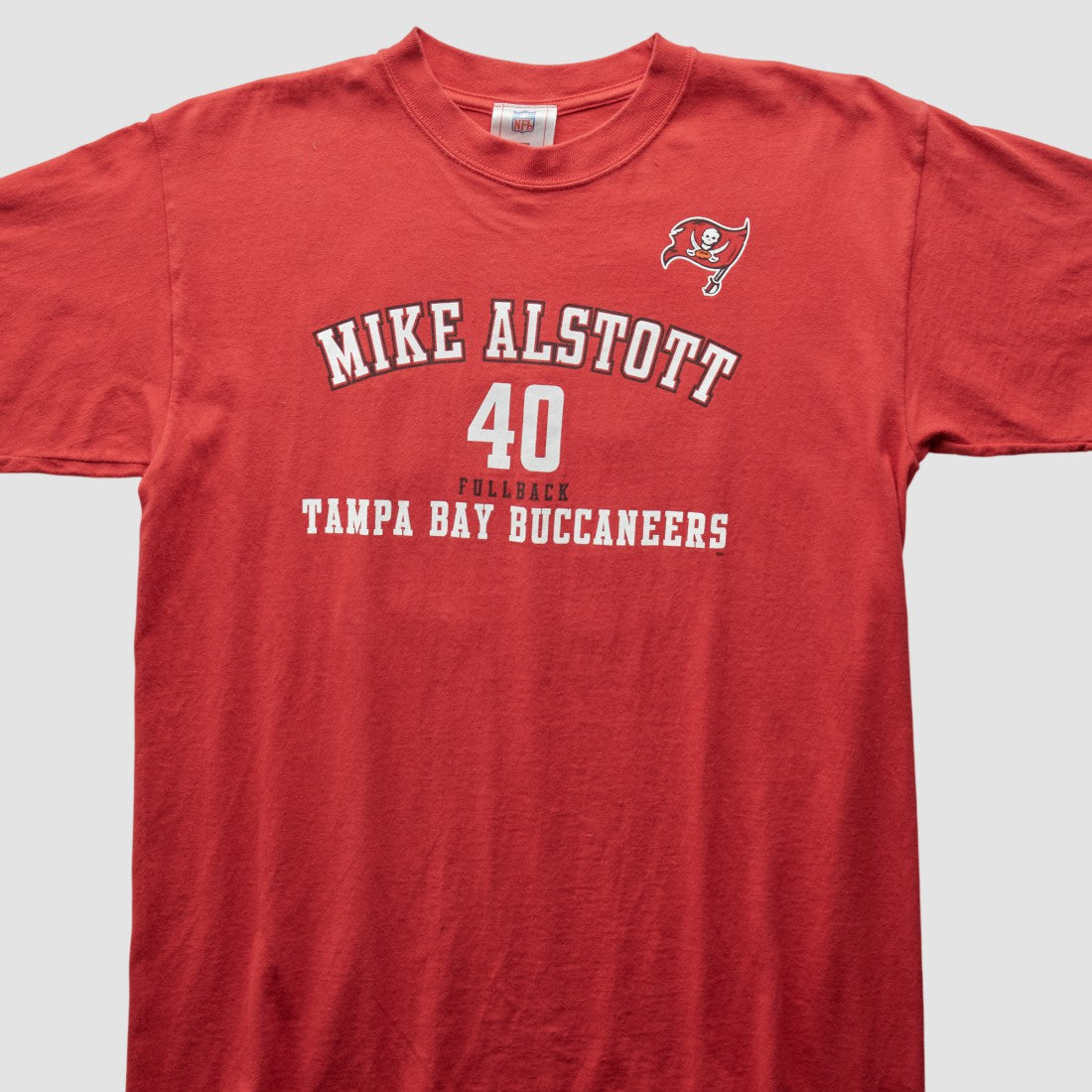 Tampa Bay Buccaneers NFL 2000s T-Shirt - Red Vintage - Fanatics