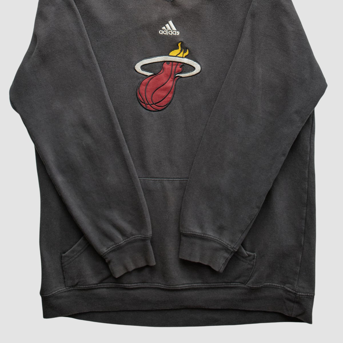 Adidas Miami Heat 2000s Pullover Sweatshirt Charcoal Vintage