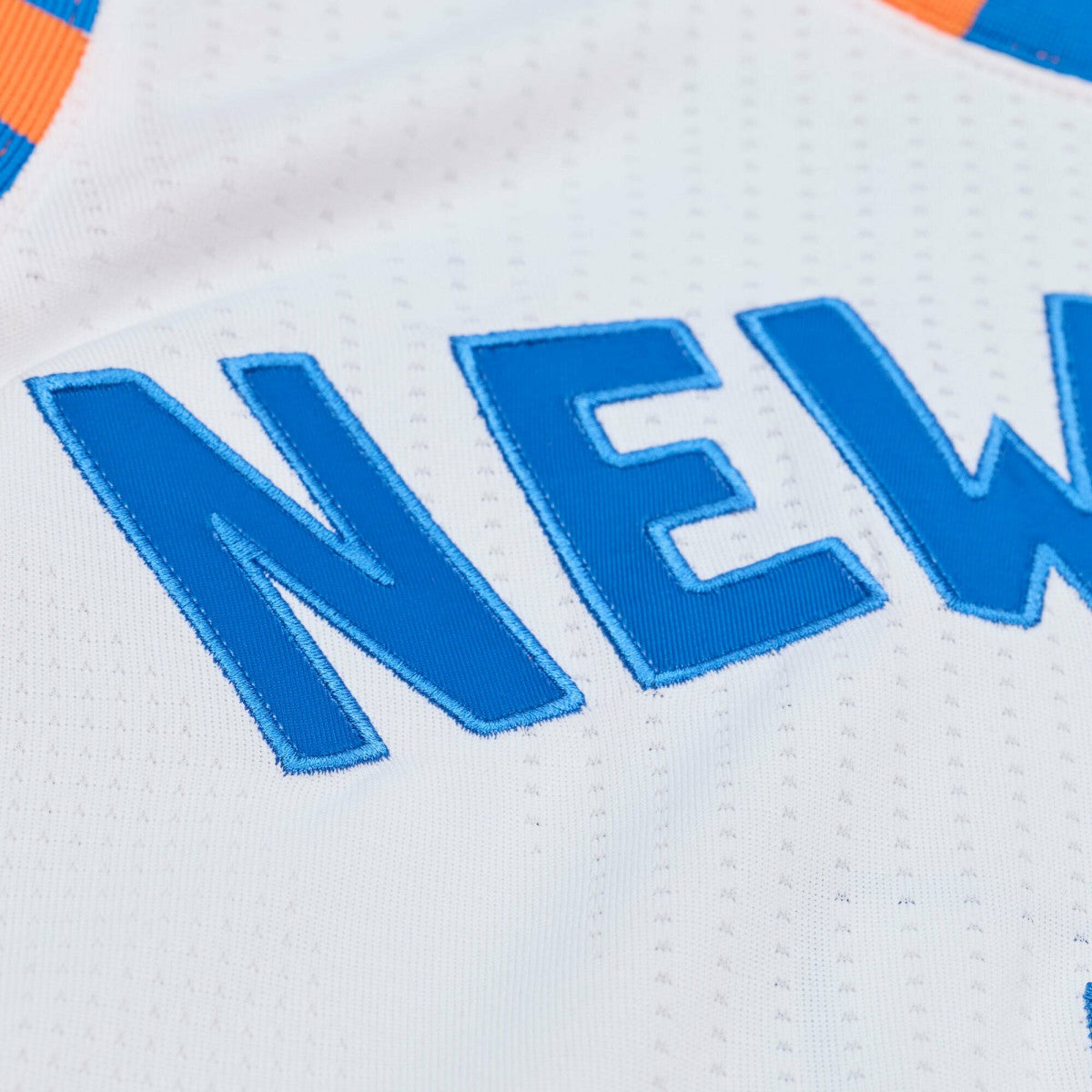 Mitchell & Ness Carmelo Anthony New York Knicks 2015-16 Hardwood Classics Authentic Jersey White