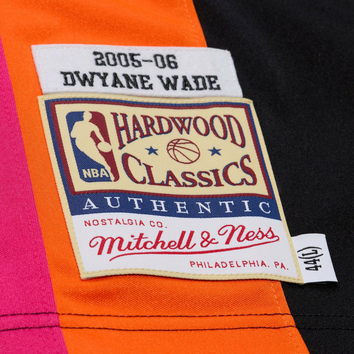 Mitchell & Ness Dwyane Wade Miami Heat 2005-06 Hardwood Classics Authentic Jersey Black