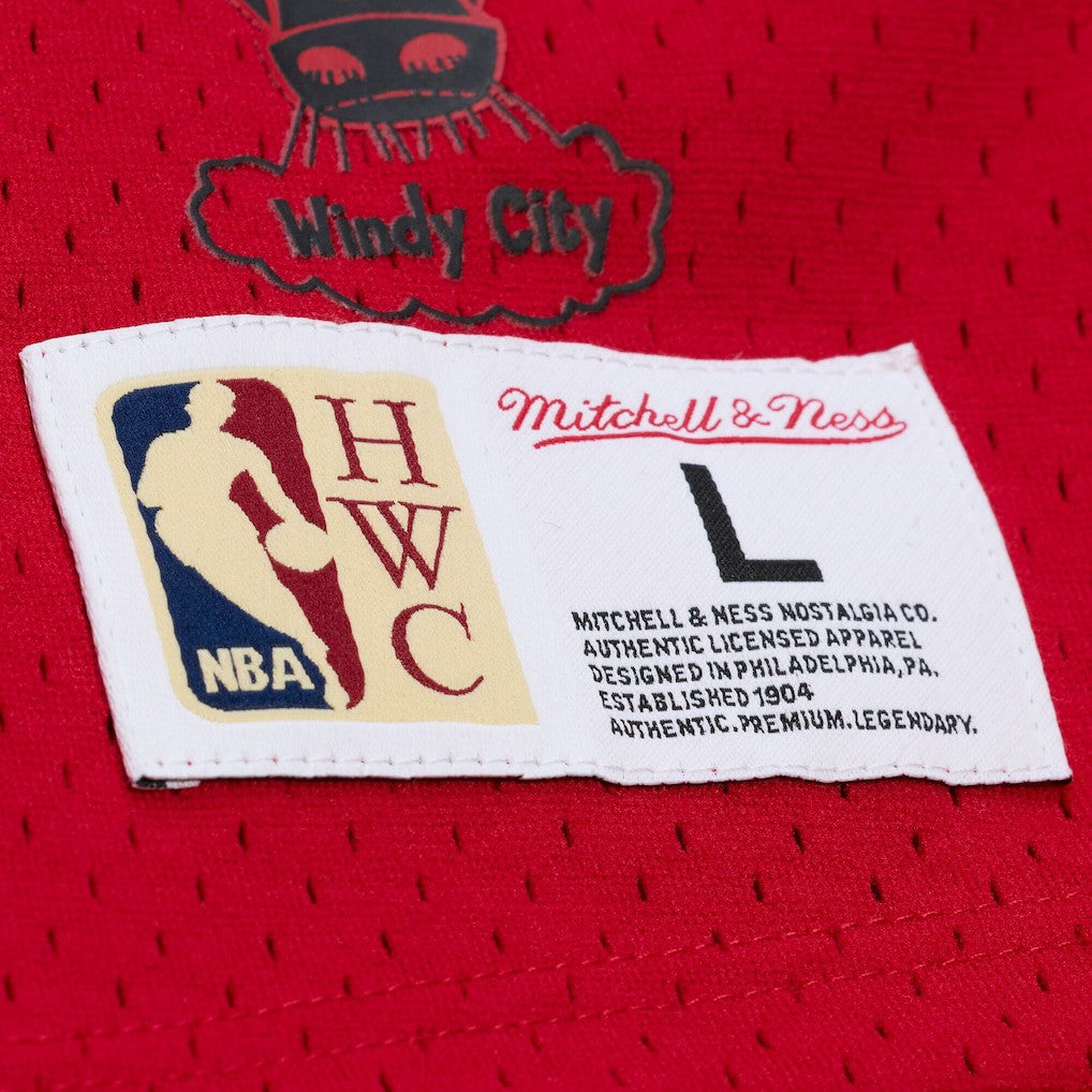 Mitchell & Ness Scottie Pippen Chicago Bulls Mesh Name & Number Short Sleeve Hoodie Red