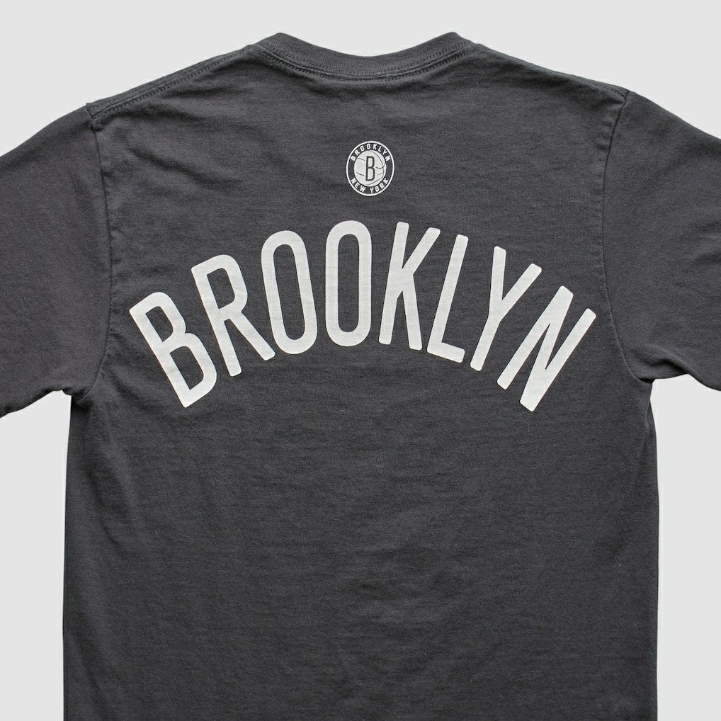 Vintage Brooklyn Nets UNK 2012 T-shirt Charcoal