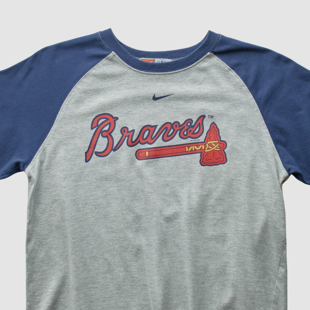 Atlanta Braves Nike 2000s T-shirt Sale
