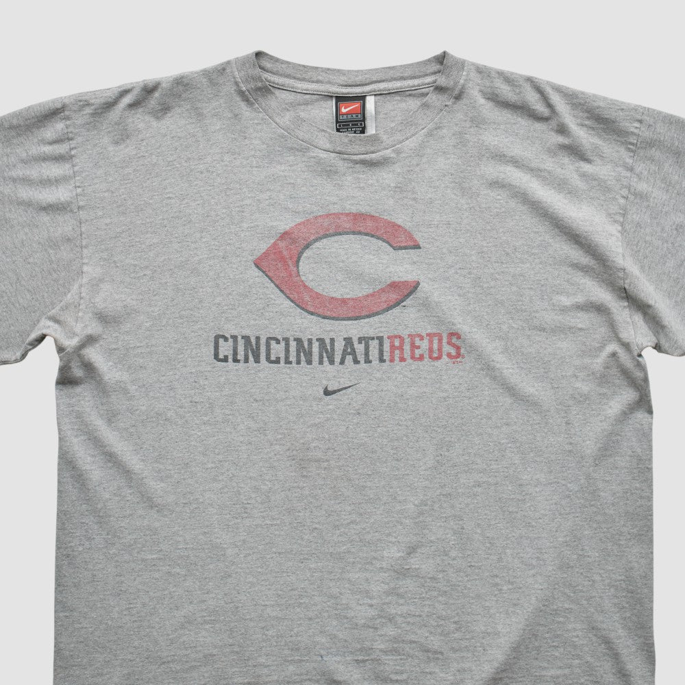 Cincinnati Reds Nike 2000s T-shirt Online