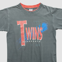Minnesota Twins Salem 90s T-shirt Near Me