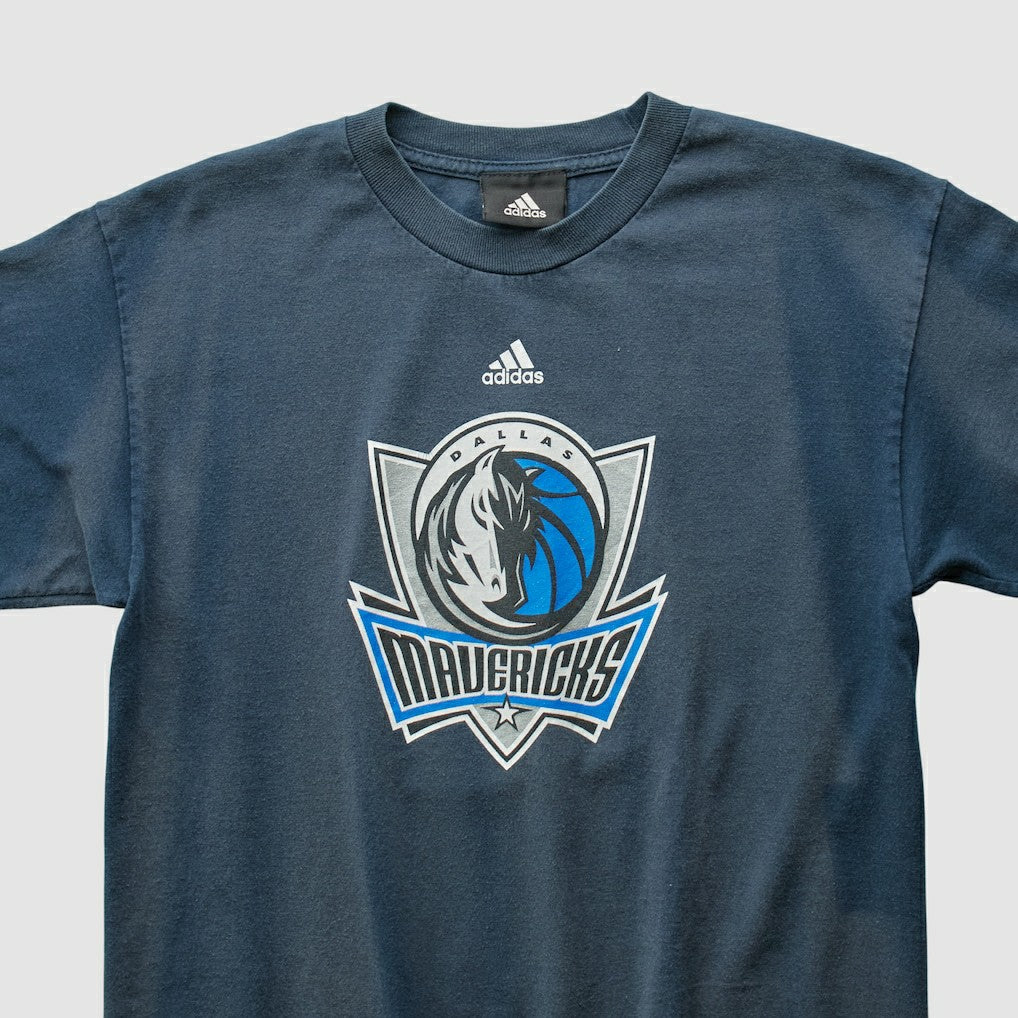 Adidas Dallas Mavericks 2010s T-shirt Navy Vintage