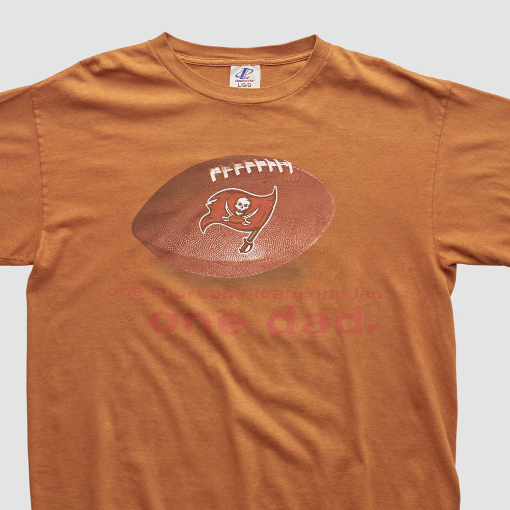 Tampa Bay Buccaneers Logo Athletic 2000s T-shirt - Orange Vintage - Fanatics