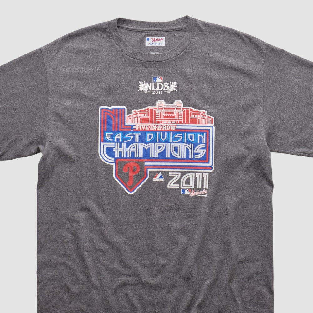 Philadelphia Phillies Majestic 2011 T-shirt Sale