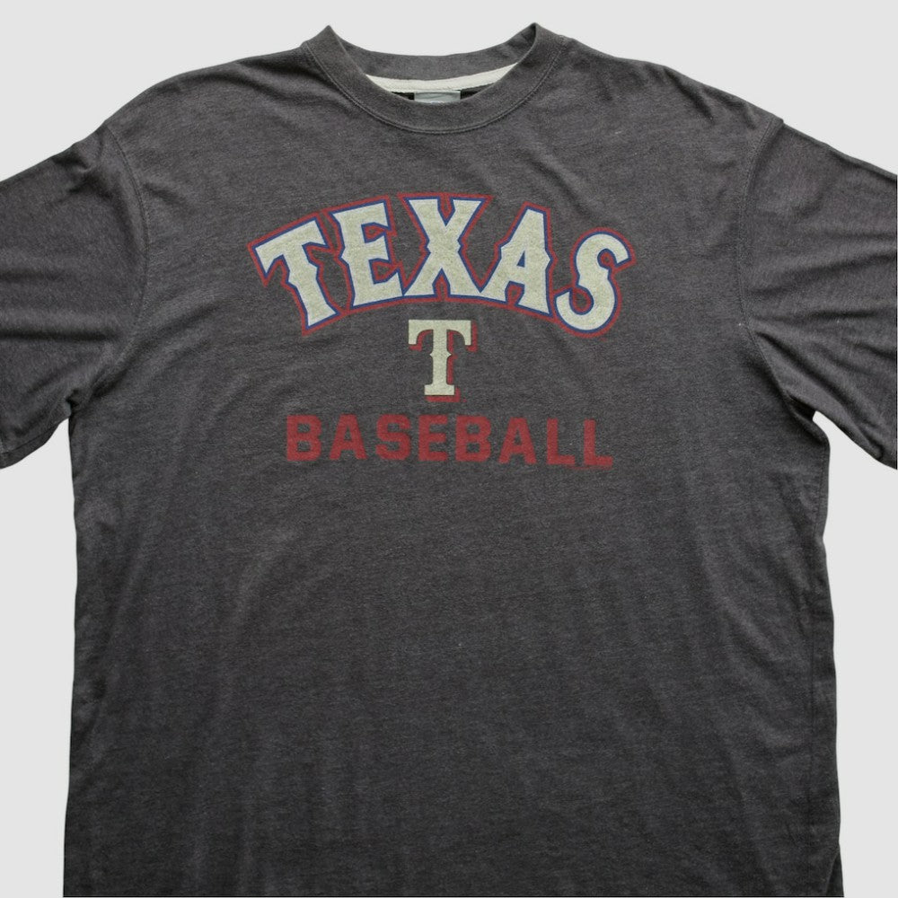 Texas Rangers MLB 2000s T-shirt Near Me
