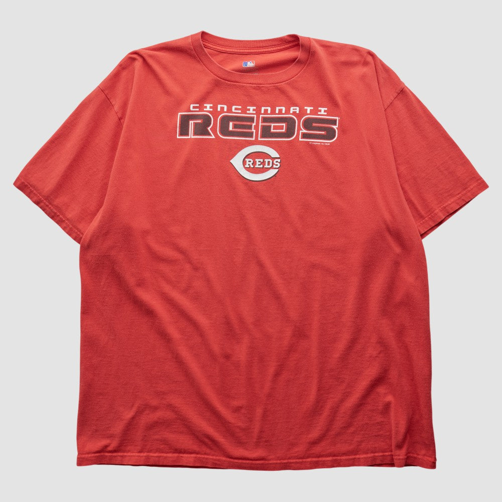 Cincinnati Reds MLB Genuine Merchandise 2000s T-shirt Near Me