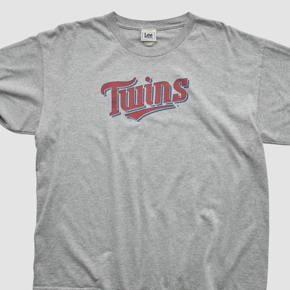 Minnesota Twins Lee Apparel 2000s Long Sleeve T-shirt Outlet