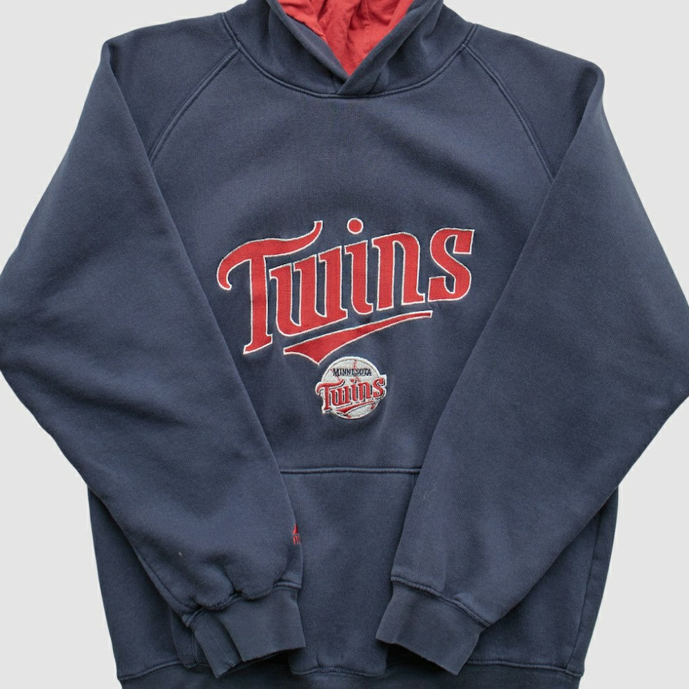 Minnesota Twins Majestic 2000s Hooded Pullover Sweatshirt Near Me