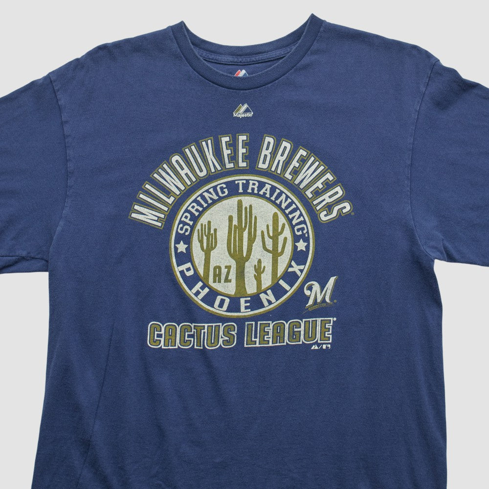 Milwaukee Brewers Majestic 2000s T-shirt Sale