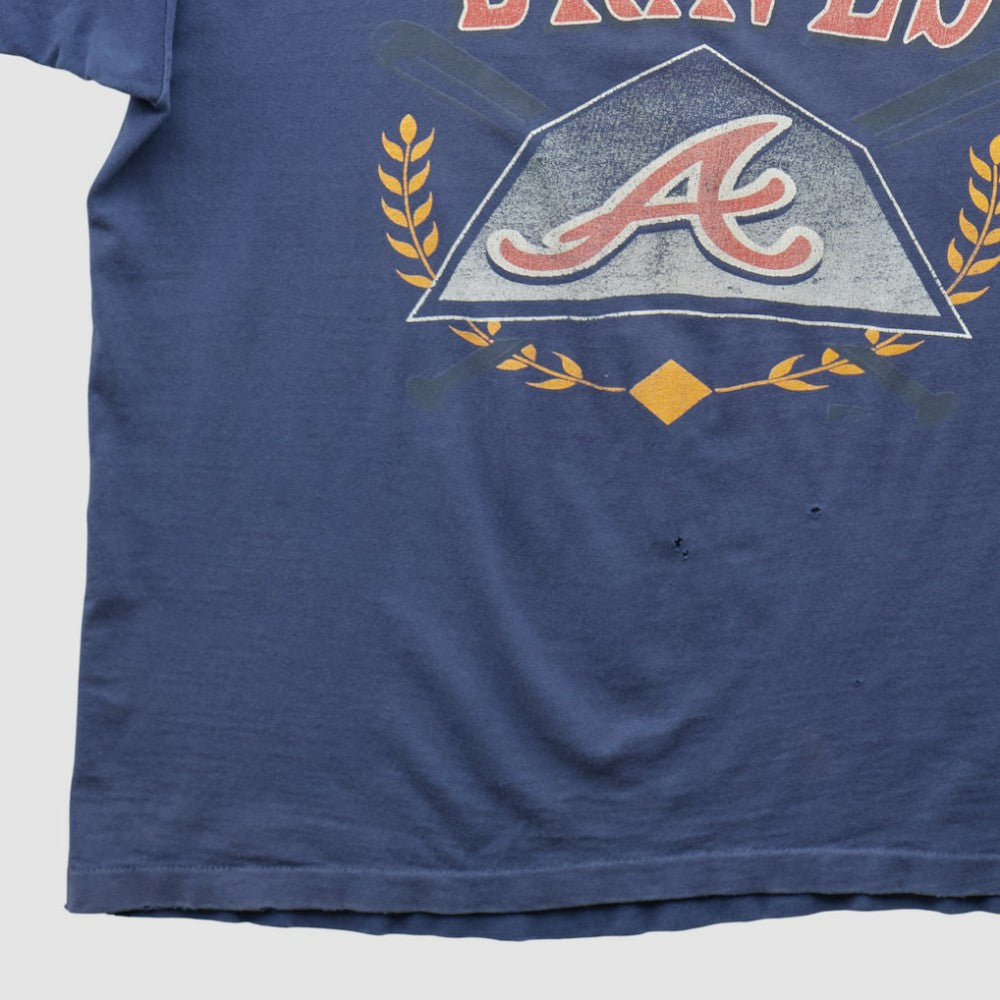 Atlanta Braves Hanes 90s T-shirt Online