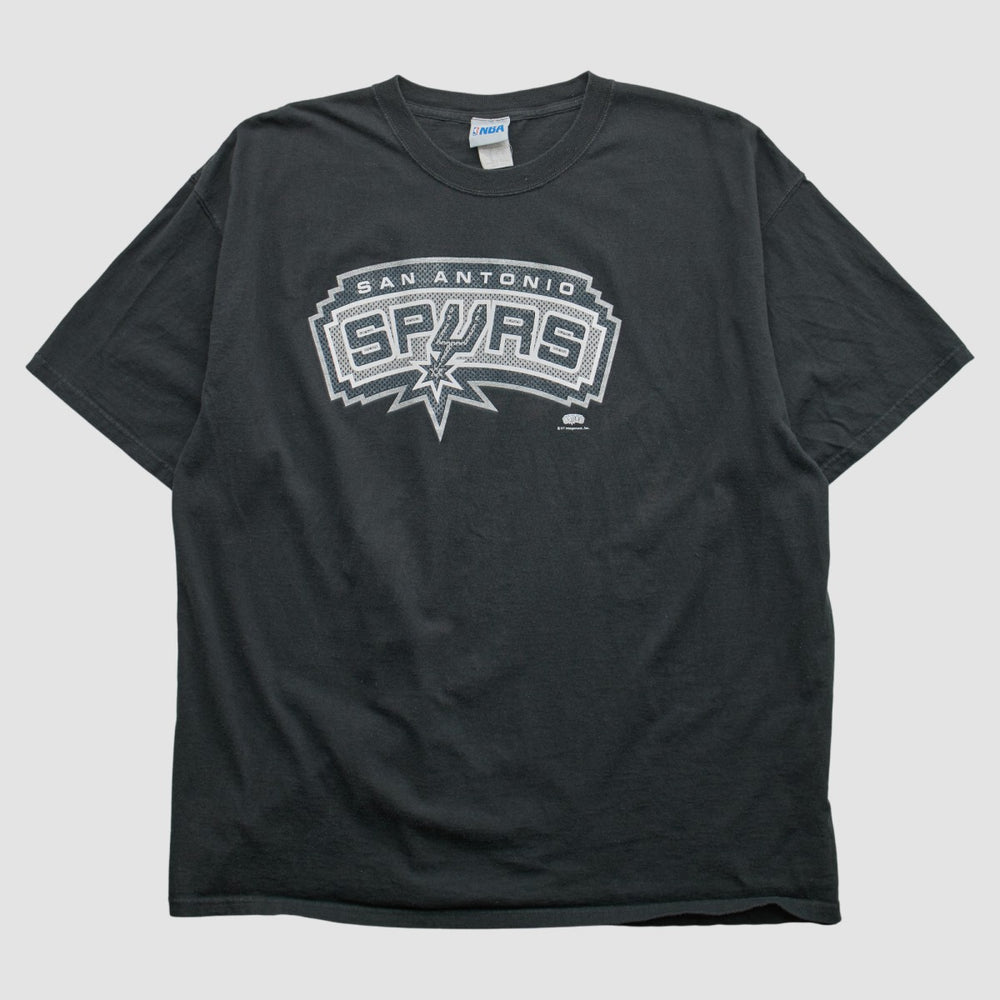 Vintage San Antonio Spurs NBA 2000s T-shirt Black