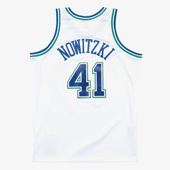 Mitchell & Ness Dirk Nowitzki Dallas Mavericks 1998-99 Hardwood Classics Swingman Jersey White