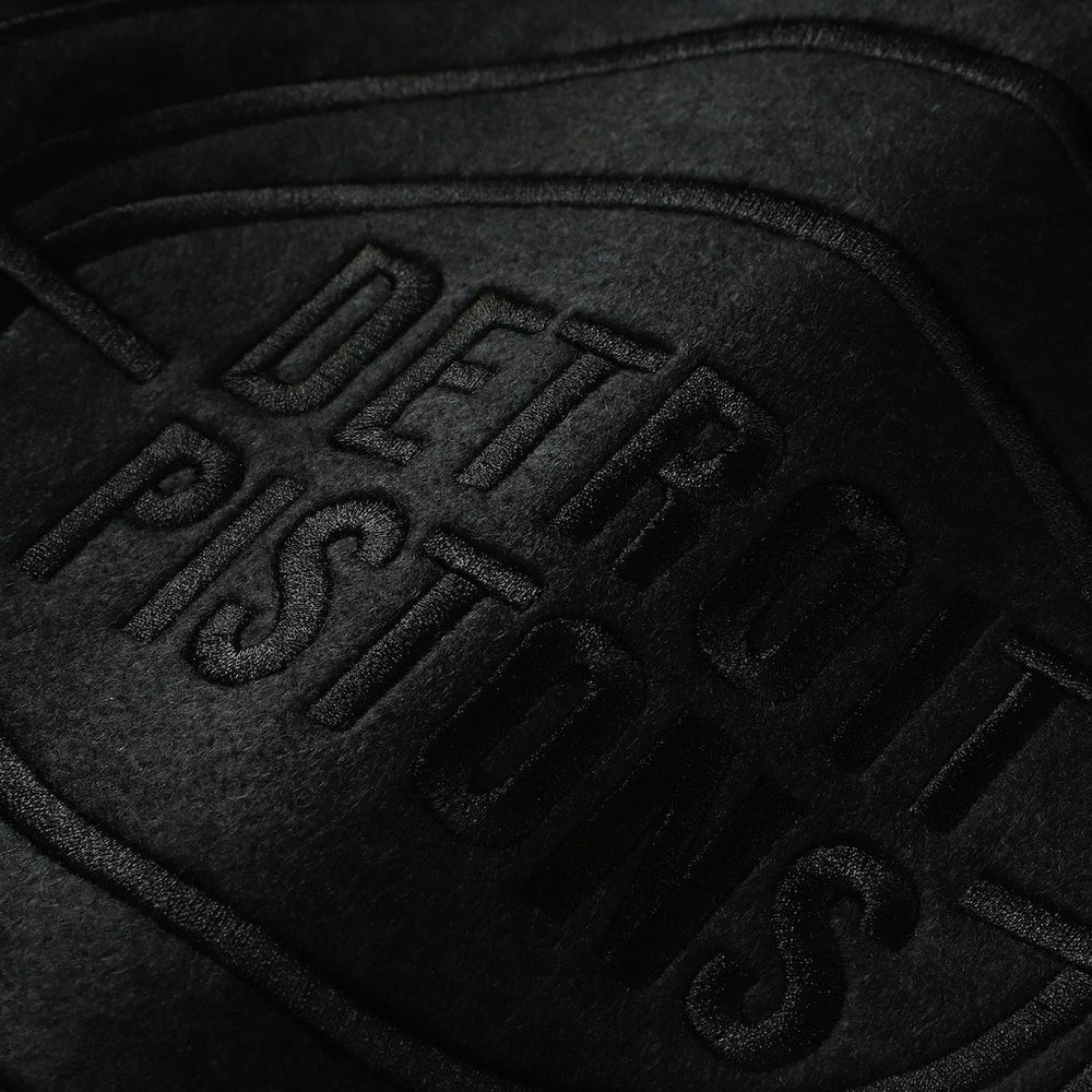 Mitchell & Ness Detroit Pistons Women's Phantom Cropped T-Shirt Black