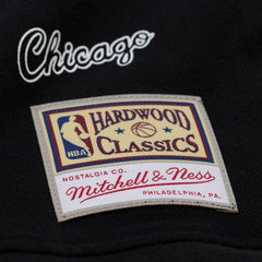 Mitchell & Ness Chicago Bulls Women's Hardwood Classics Script Lightweight Sweatshirt Black