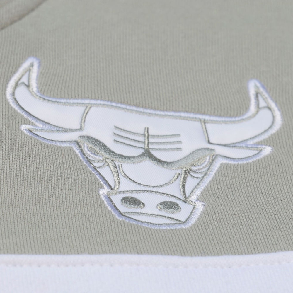 Mitchell & Ness Chicago Bulls Thunderstorm Head Coach Quarter-Zip Jacket Blue
