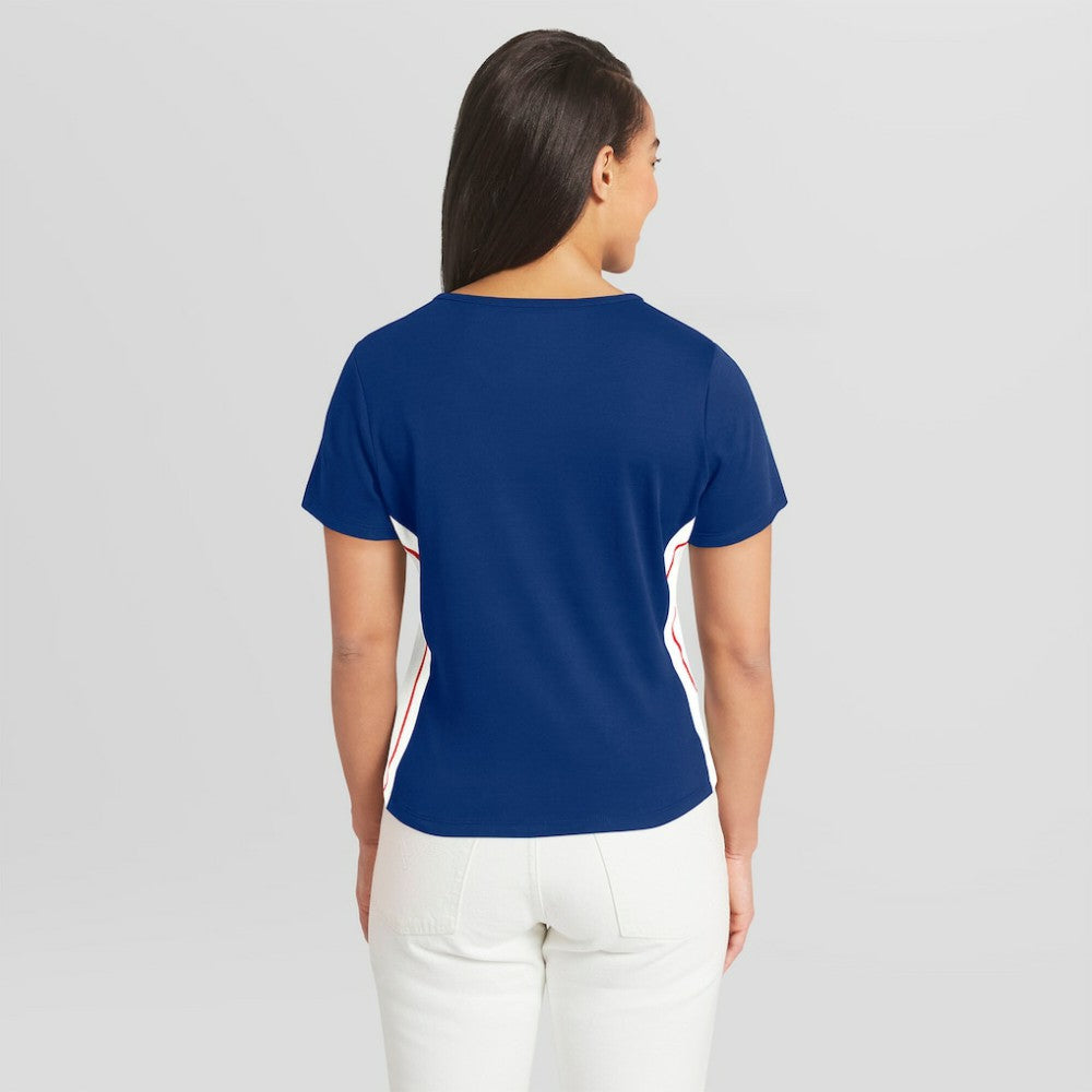 Chicago Cubs WEAR by Erin Andrews Women's Notch Neck Cropped T-Shirt Discount