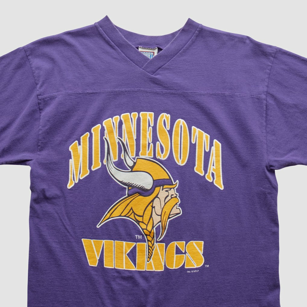 Minnesota Vikings Sport Attack 90s T-shirt - Purple Vintage - Fanatics
